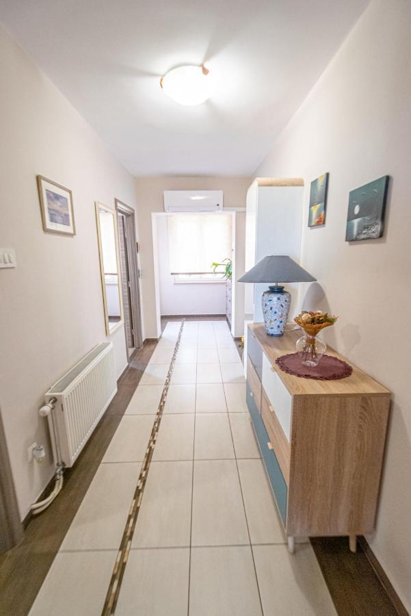 Two-Bedroom Apartment In Crikvenica Xcvii Ngoại thất bức ảnh